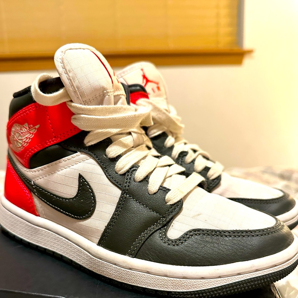 Size 5 women’s Air Jordans